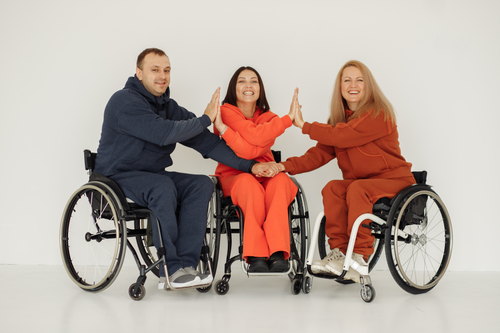 6 українських брендів, які виготовляють адаптивний одяг для військових і ветеранів